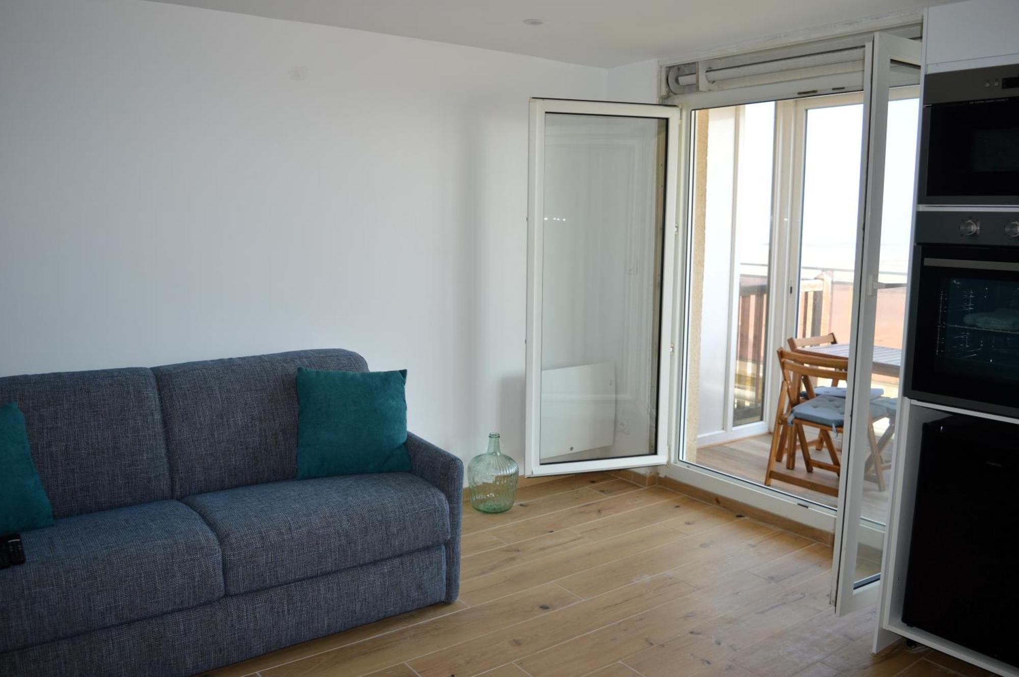 Mettons Les Voiles - Appt Vue Mer Avec Loggia Bernières-sur-Mer Екстериор снимка